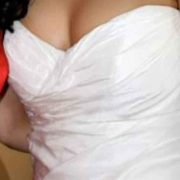 Ramona Keveza Wedding Dress 2009 - Picture 2 of 12